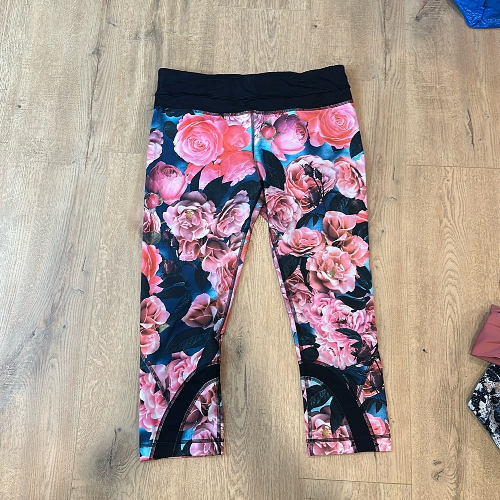 Floral lululemon leggings